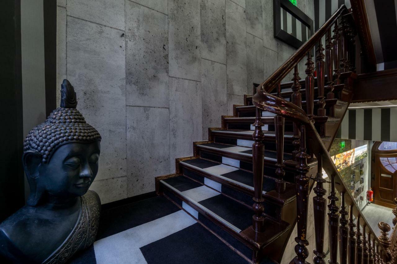 Sl'Otel - Das Stadthotel - Voll Klimatisiert 베른부르크 외부 사진