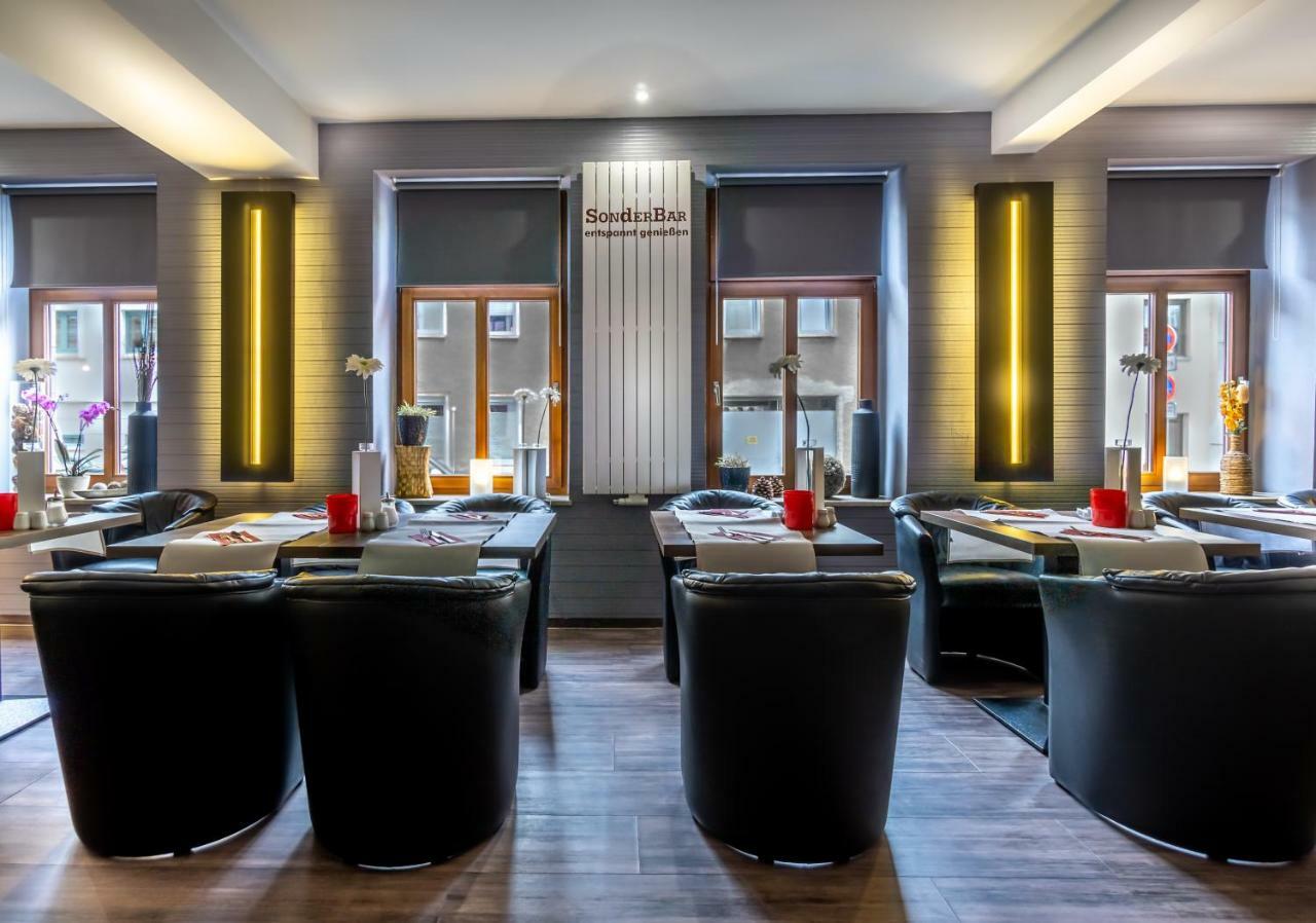 Sl'Otel - Das Stadthotel - Voll Klimatisiert 베른부르크 외부 사진